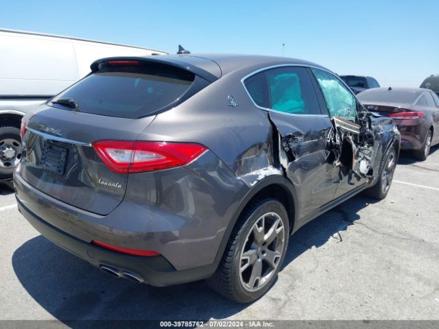 ZN661XUA2JX270521 Maserati Levante