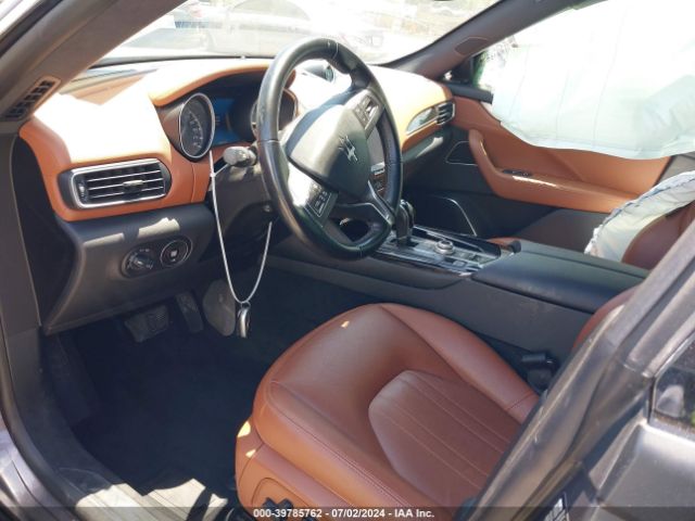 ZN661XUA2JX270521 Maserati Levante