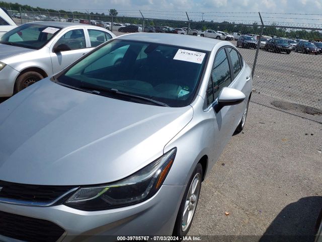 1G1BE5SM8H7169993 Chevrolet Cruze Lt Auto