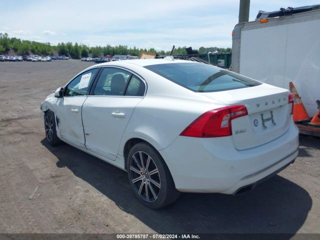 LYV402TMXHB130975 Volvo S60 Inscription T5 Platinum