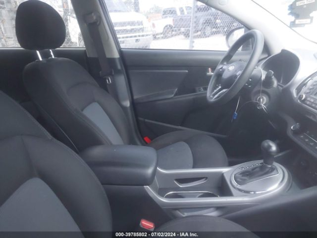 KNDPB3AC2G7867758 KIA Sportage Lx