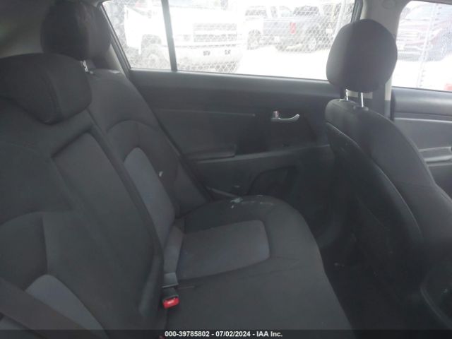 KNDPB3AC2G7867758 KIA Sportage Lx