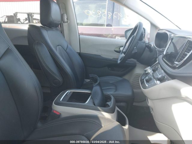 2C4RC1L75PR599135 Chrysler Pacifica Hybrid Touring L