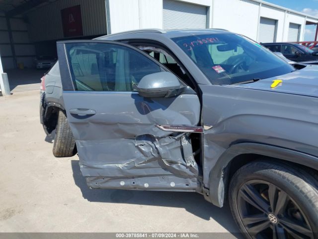 1V26E2CA4LC225938 Volkswagen Atlas Cross Sport 3.6l V6 Se W/technology/3.6l V6 Se W/technology R-line