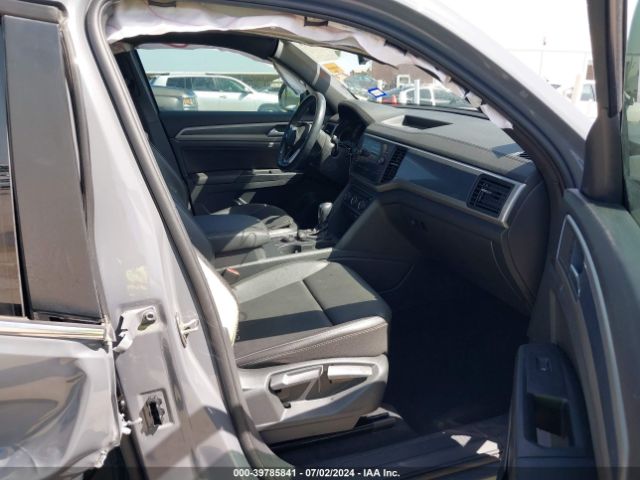 1V26E2CA4LC225938 Volkswagen Atlas Cross Sport 3.6l V6 Se W/technology/3.6l V6 Se W/technology R-line