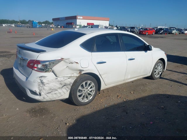 Nissan SENTRA SV 2018 3N1AB7AP7JY324379 Image 4