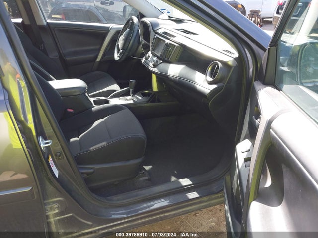 Toyota Rav4 Xle 2017 2T3WFREV8HW379600 Image 5