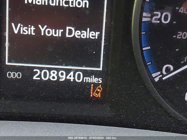 Toyota Rav4 Xle 2017 2T3WFREV8HW379600 Image 7