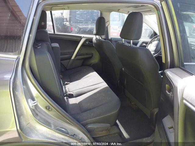 Toyota Rav4 Xle 2017 2T3WFREV8HW379600 Image 8