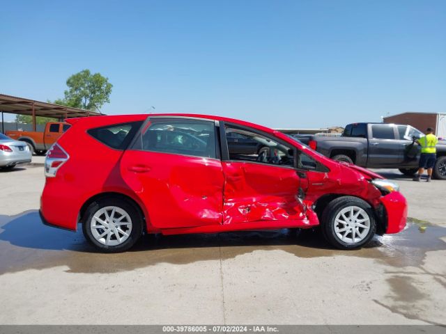 JTDZN3EU7HJ071644 Toyota Prius V Three