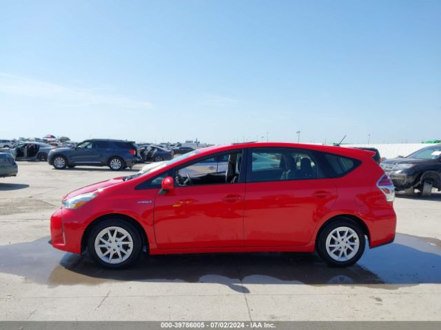 JTDZN3EU7HJ071644 Toyota Prius V Three