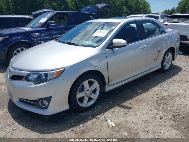 Toyota CAMRY SE 2014 4T1BF1FK5EU834704 Image 2