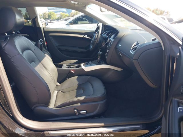 WAUCFAFR8EA047766 Audi A5 2.0t Premium