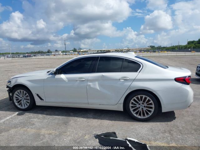 WBA53BH01MWW97630 BMW 530I