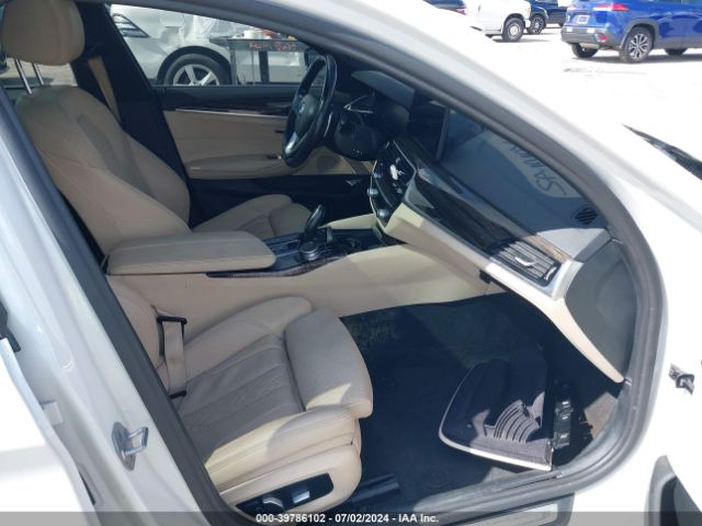 WBA53BH01MWW97630 BMW 530I