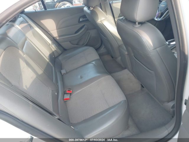 1G11E5SL7EF129375 Chevrolet MALIBU 2LT