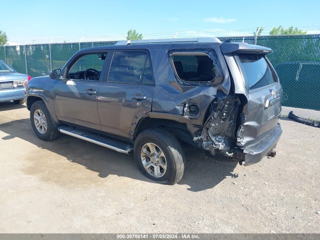 Toyota 4RUNNER SR5 2015 JTEBU5JR1F5244447 Image 3