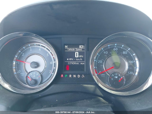 2C4RC1JG5GR111241 Chrysler Town & Country Limited