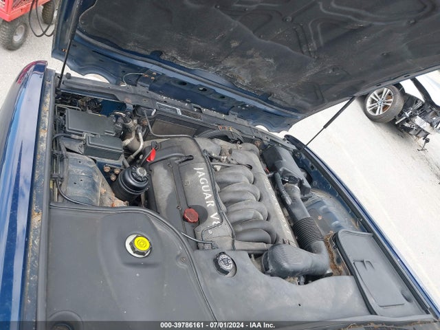 1999 JAGUAR XJ8 SAJKD604XXC869363 Photo 9