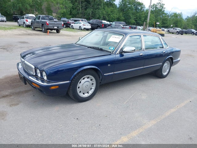 1999 JAGUAR XJ8 SAJKD604XXC869363 Photo 1