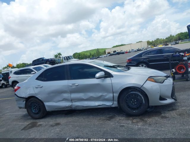 2T1BURHE9KC222160 Toyota COROLLA LE