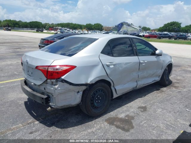2T1BURHE9KC222160 Toyota COROLLA LE