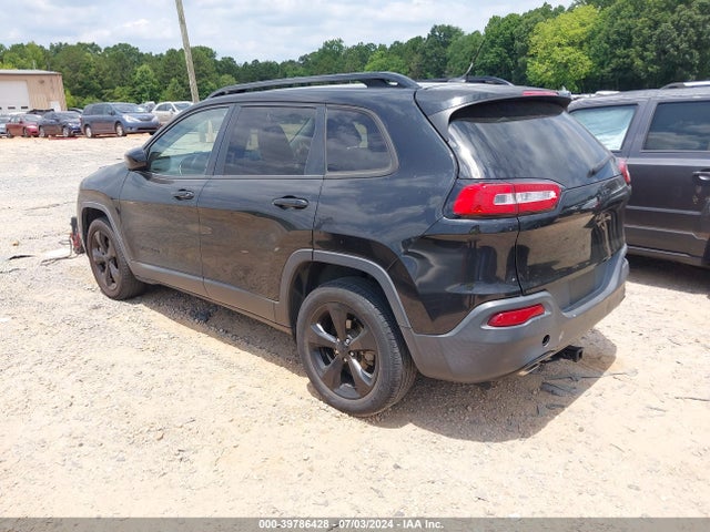 1C4PJLCB2FW781135 Jeep Cherokee Latitude Altitude