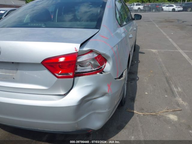 1VWAP7A33EC008839 Volkswagen Passat 2.5l S