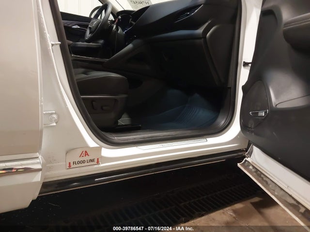 LRBFZSR4XPD209894 Buick Envision Avenir Awd