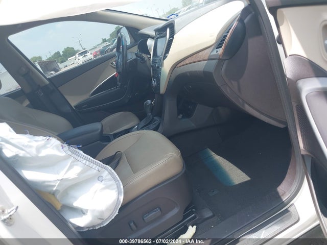 Hyundai Santa Fe Limited Ultimate 2017 KM8SR4HF4HU241168 Image 5