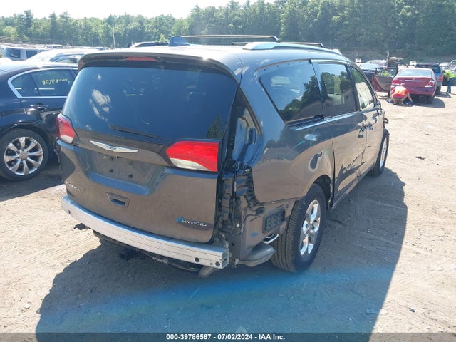 2C4RC1N78JR229950 Chrysler Pacifica Hybrid Limited