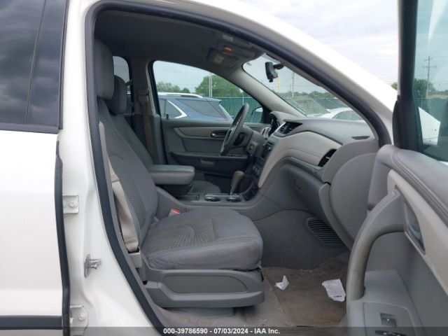 1GNKRFED8EJ232688 Chevrolet Traverse Ls
