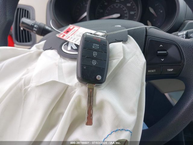 KNADM4A33E6330089 KIA RIO LX