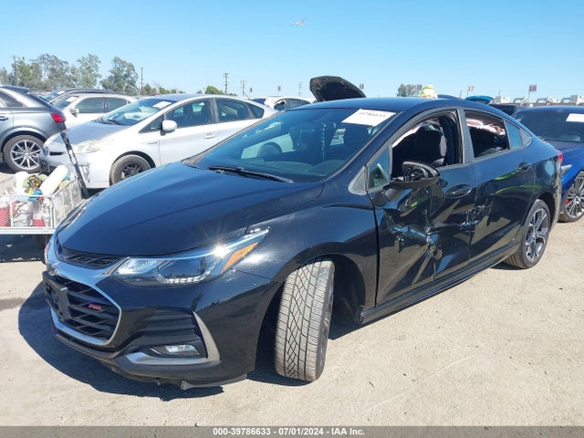 Chevrolet CRUZE LT 2019 1G1BE5SM9K7103671 Image 2