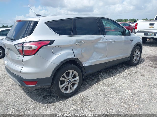 Ford ESCAPE SE 2017 1FMCU0GD9HUE17076 Image 4