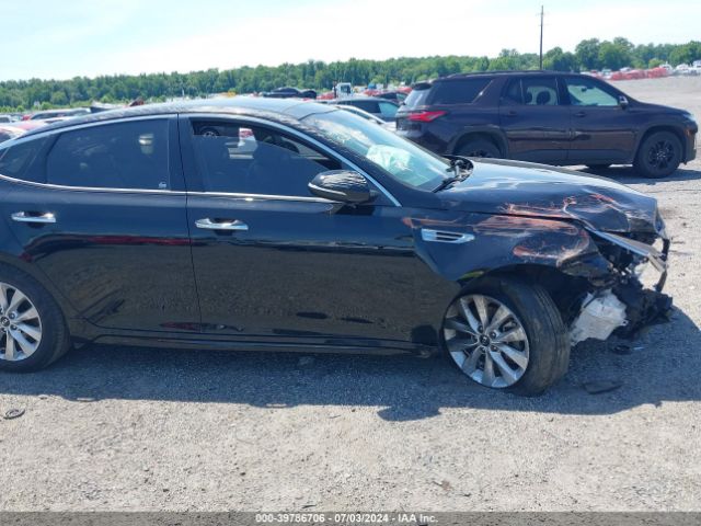 5XXGT4L37JG242030 KIA Optima S