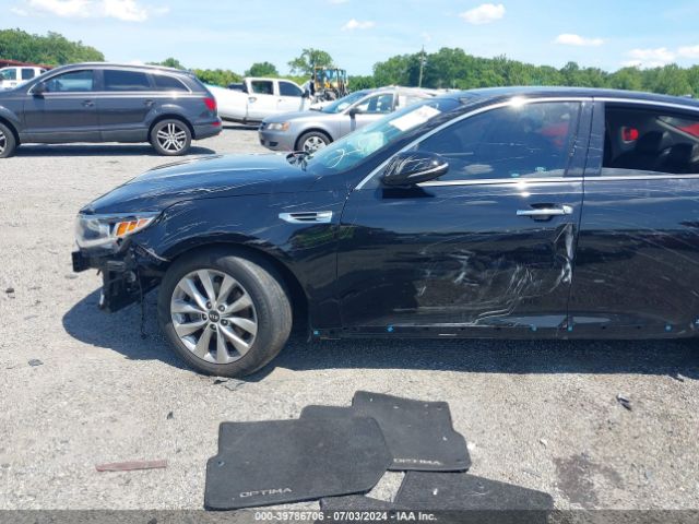 5XXGT4L37JG242030 KIA Optima S