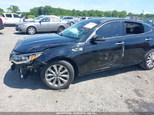 5XXGT4L37JG242030 KIA Optima S