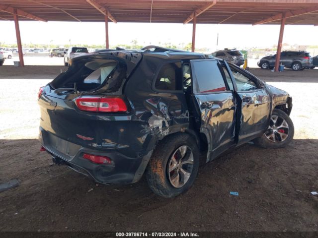 1C4PJMBBXHW590752 Jeep Cherokee Trailhawk 4x4