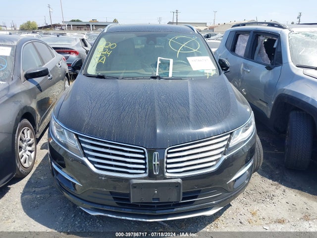 5LMCJ3B98FUJ31131 Lincoln Mkc Black Label
