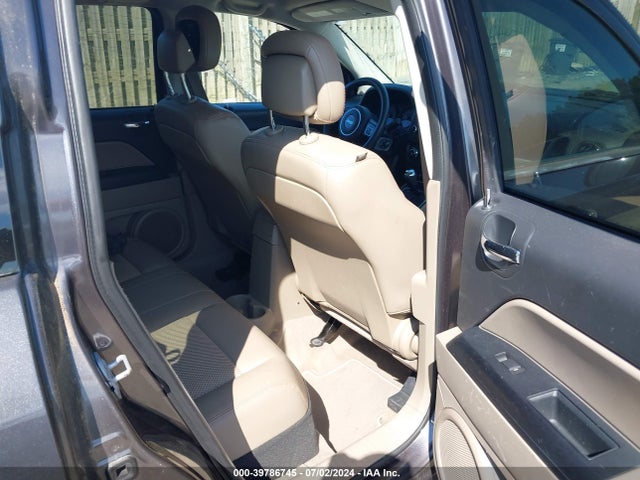 Jeep Compass Altitude Edition 2015 1C4NJCBA2FD198558 Image 8