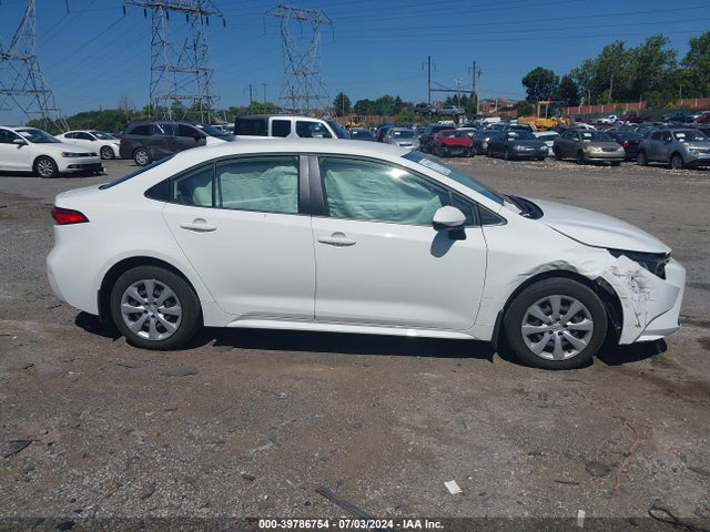 Toyota COROLLA LE 2022 JTDEPMAE9N3010812 Image 13