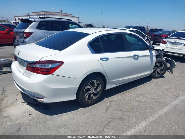Honda ACCORD LX 2017 1HGCR2F39HA084486 Image 4