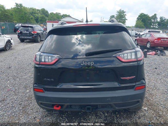 1C4PJMBN1KD168320 Jeep Cherokee Trailhawk Elite 4x4