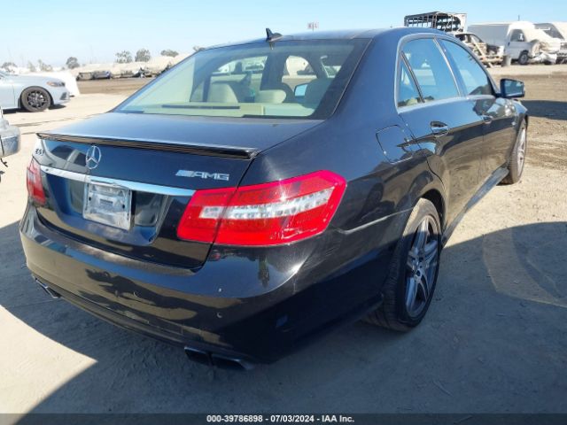 2010 MERCEDES-BENZ E 63 AMG WDDHF7HB5AA157346 Photo 3