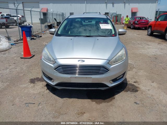 1FADP3J25GL221039 Ford Focus Titanium