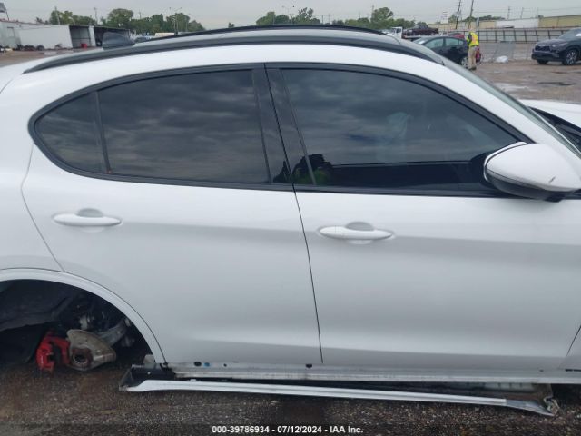 ZASPAKBN6M7D12232 Alfa Romeo Stelvio Ti Sport Awd