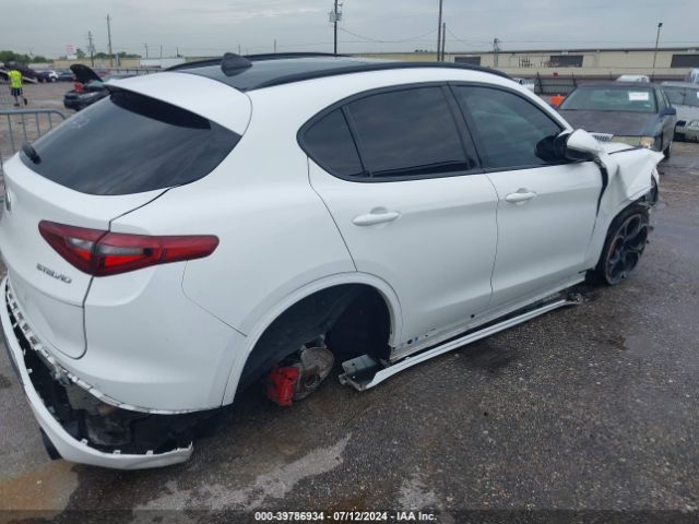 ZASPAKBN6M7D12232 Alfa Romeo Stelvio Ti Sport Awd