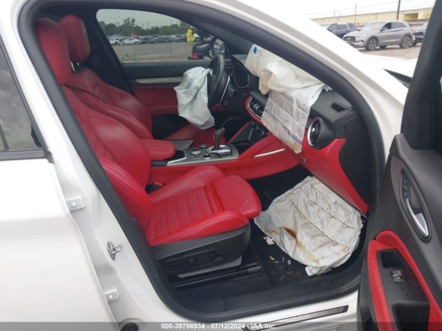 ZASPAKBN6M7D12232 Alfa Romeo Stelvio Ti Sport Awd