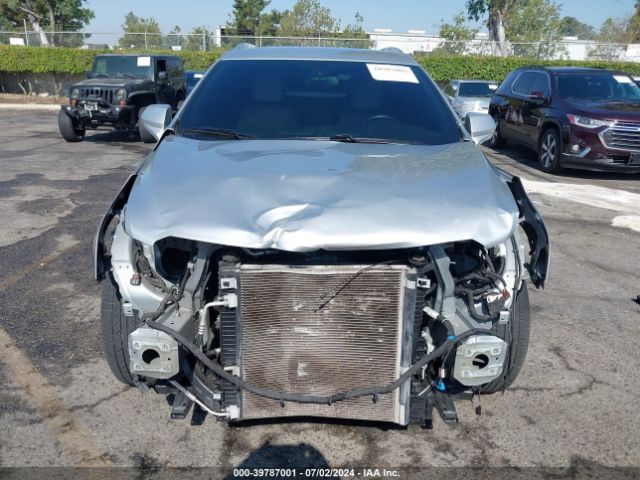 1GYKNBRS4JZ219495 Cadillac Xt5 Standard